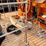 instalacion-de-sistemas-electronicos-a-bordo — marine electronics installation for yachts